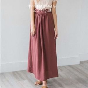 NWT Mikarose Chiffon Maxi Skirt Sz M